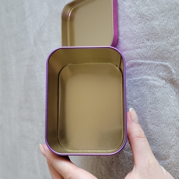 Godiva Limited Edition Discontinued Tin   Storage Boxes - Picture 3 of 3